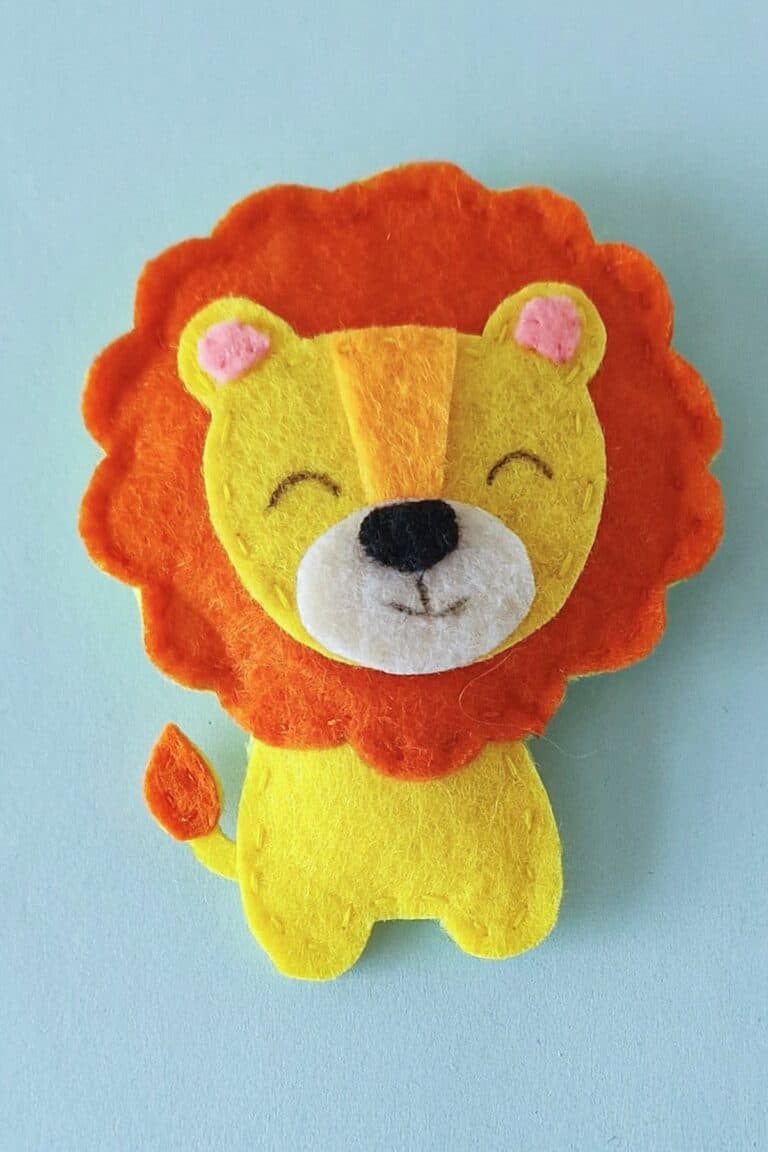 Felt Lion Plush Pattern